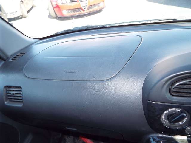 DAIHATSU MIRA GINO 2002