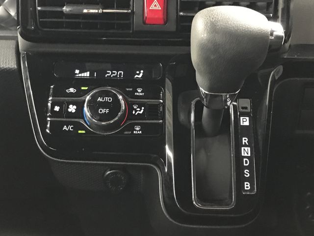 DAIHATSU TANTO CUSTOM 2019