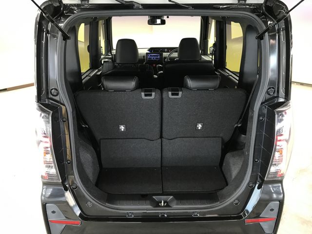 DAIHATSU TANTO CUSTOM 2019