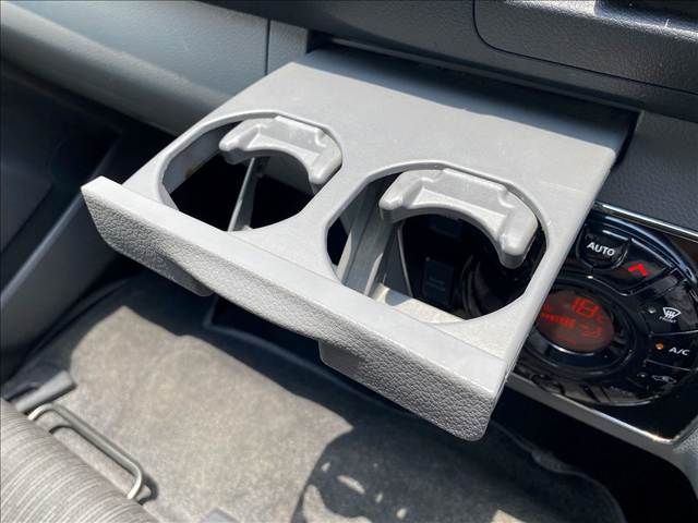 NISSAN NV350 CARAVAN 4WD 2019