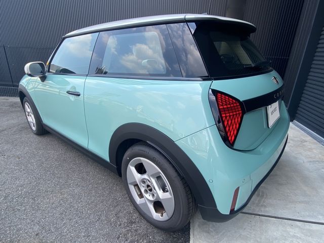 BMW MINI COOPER 2025