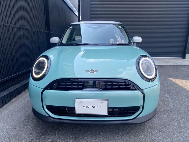 BMW MINI COOPER 2025