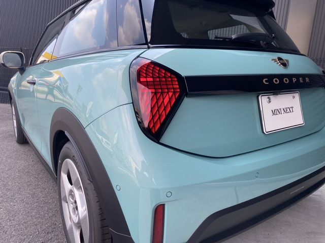 BMW MINI COOPER 2025