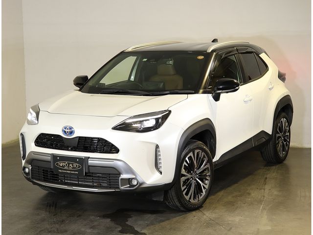 TOYOTA YARIS CROSS HYBRID 2023