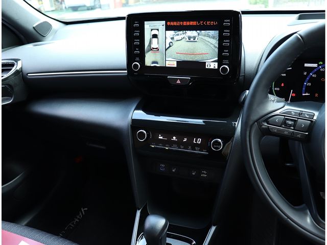 TOYOTA YARIS CROSS HYBRID 2023