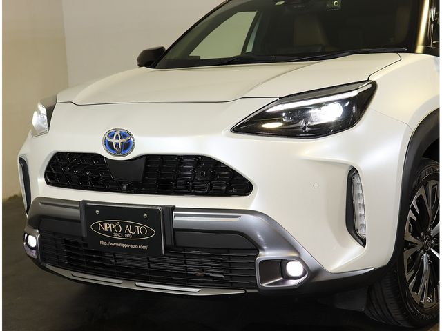 TOYOTA YARIS CROSS HYBRID 2023