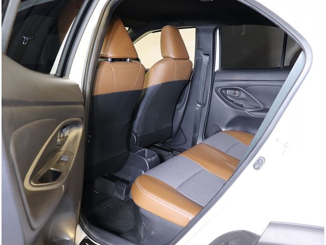 TOYOTA YARIS CROSS HYBRID 2023