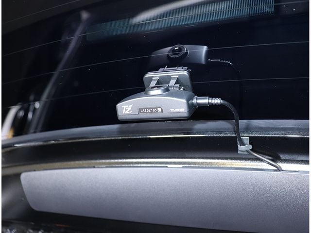 TOYOTA YARIS CROSS HYBRID 2023