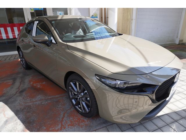 MAZDA MAZDA3 FASTBACK 2025