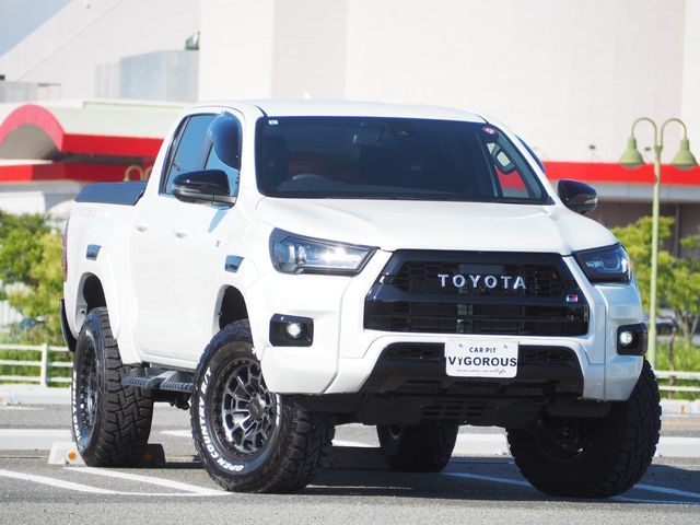 TOYOTA HILUX 4WD 2024