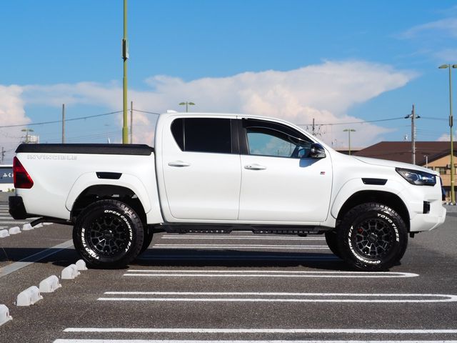 TOYOTA HILUX 4WD 2024