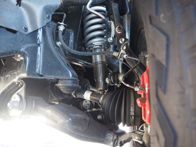 TOYOTA HILUX 4WD 2024