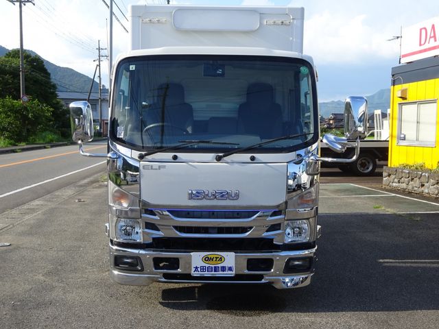 ISUZU ELF 2019