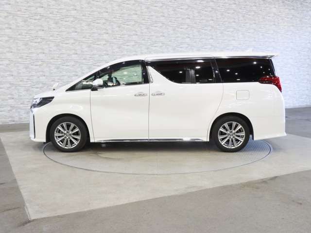 TOYOTA ALPHARD 2020