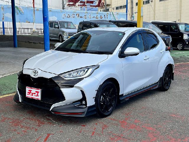 TOYOTA YARIS 2023