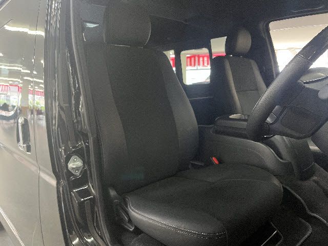 TOYOTA HIACE van 2WD 2021