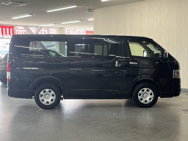 TOYOTA HIACE van 2WD 2021