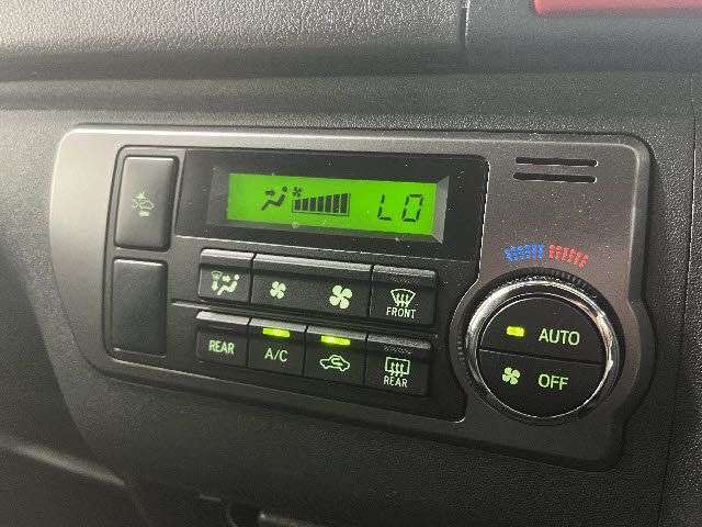 TOYOTA HIACE van 2WD 2021