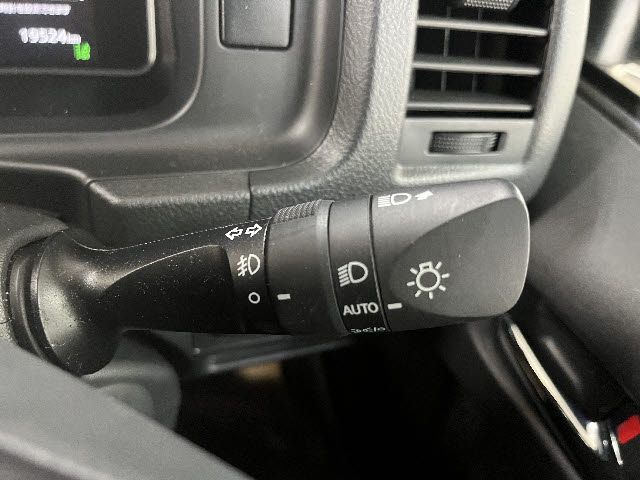 TOYOTA HIACE van 2WD 2021