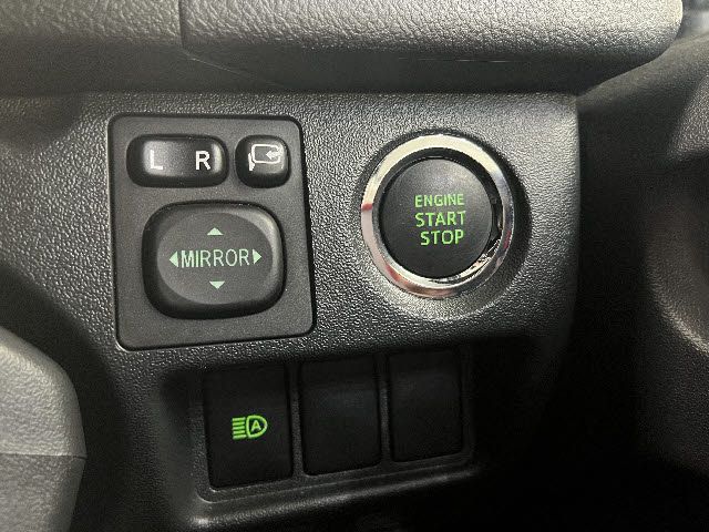 TOYOTA HIACE van 2WD 2021