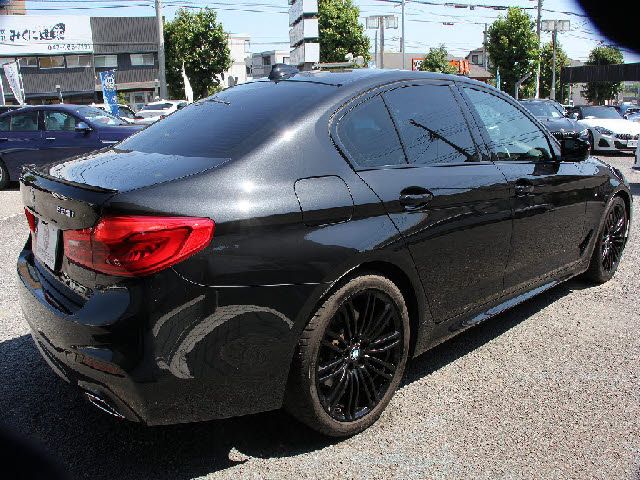 BMW BMW 5series sedan 2019