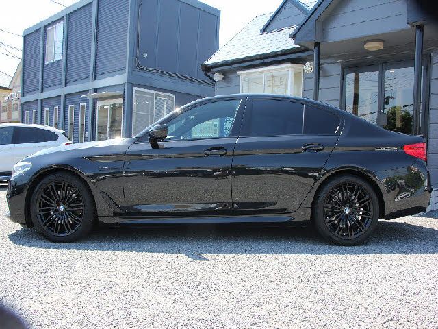 BMW BMW 5series sedan 2019