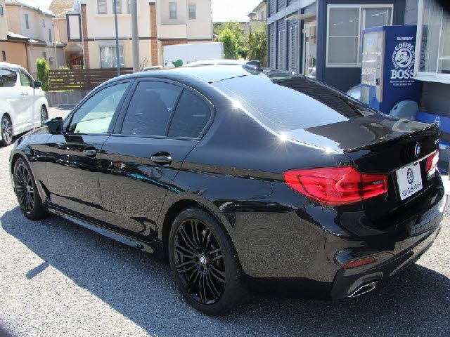 BMW BMW 5series sedan 2019