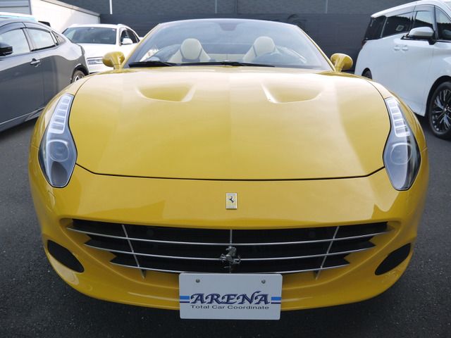 FERRARI FERRARI California T 2015