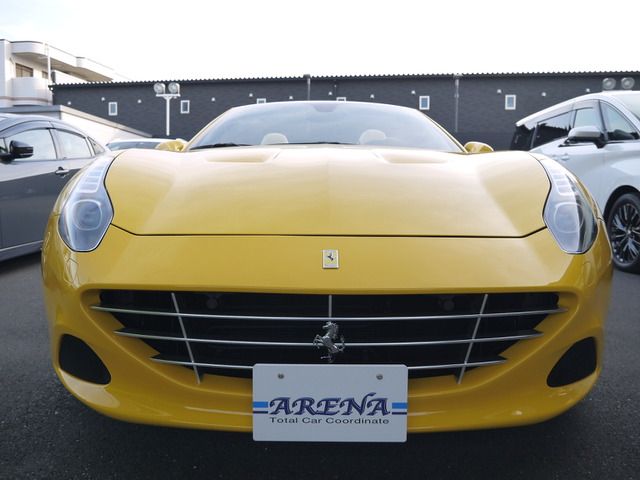 FERRARI FERRARI California T 2015
