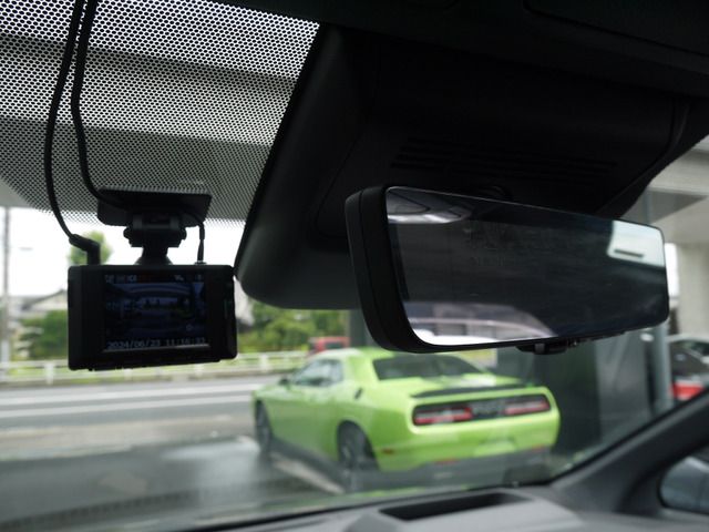 TOYOTA VELLFIRE  HYBRID 2023