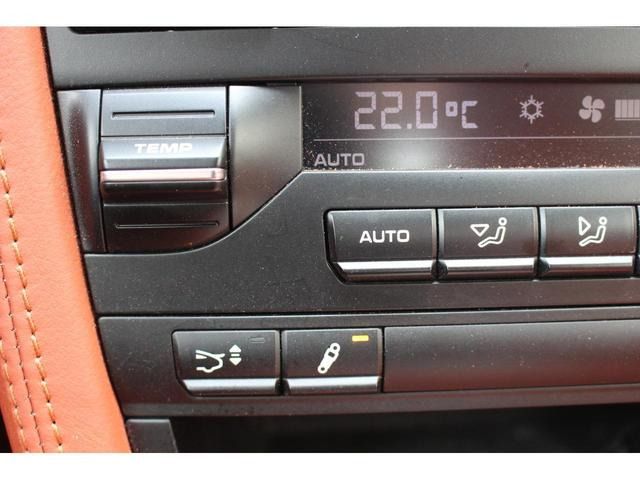 PORSCHE PORSCHE 911 2008