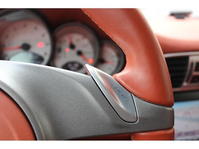 PORSCHE PORSCHE 911 2008