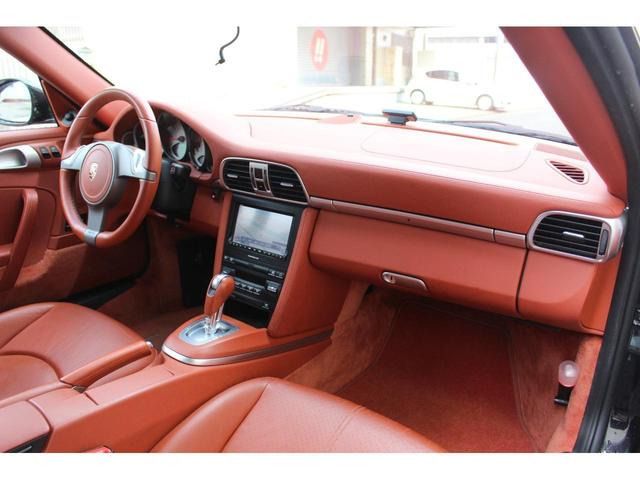 PORSCHE PORSCHE 911 2008