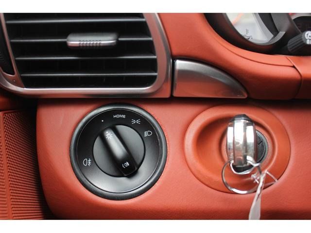 PORSCHE PORSCHE 911 2008