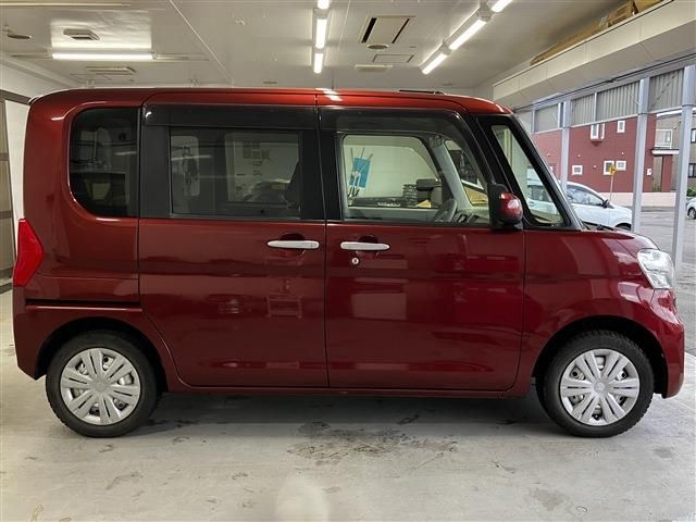 DAIHATSU TANTO 4WD 2014
