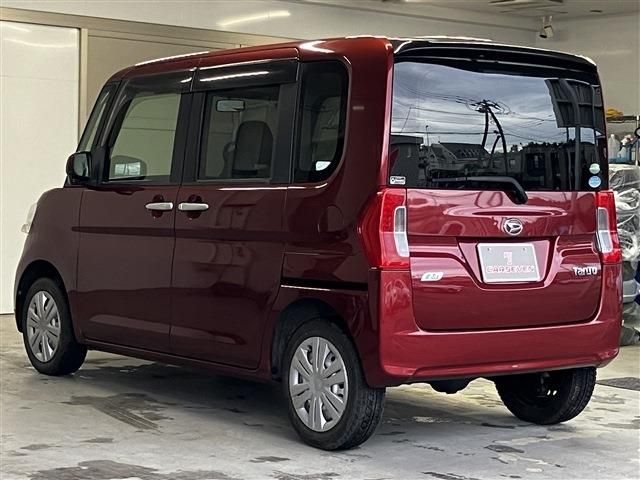 DAIHATSU TANTO 4WD 2014