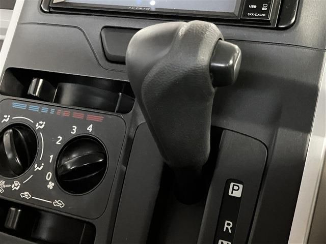 DAIHATSU TANTO 4WD 2014