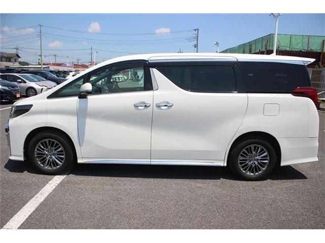 TOYOTA ALPHARD hybrid 4WD 2019