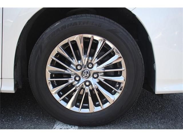 TOYOTA ALPHARD hybrid 4WD 2019