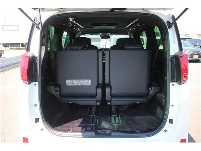 TOYOTA ALPHARD hybrid 4WD 2019