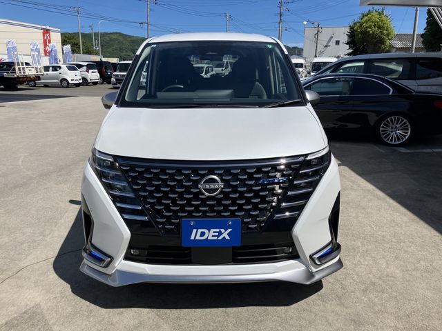 NISSAN SERENA  WG 2024