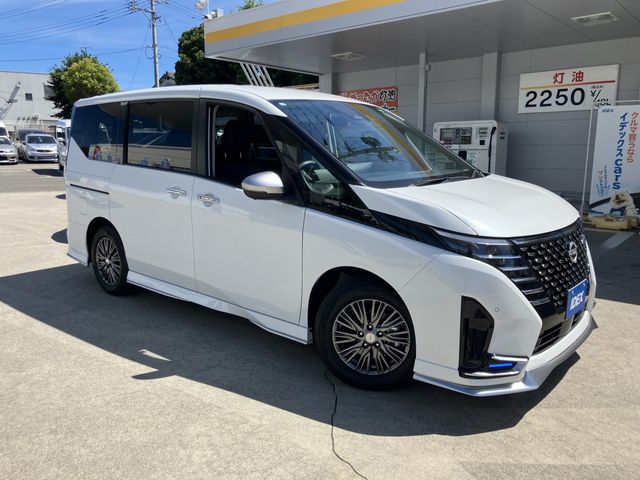 NISSAN SERENA  WG 2024