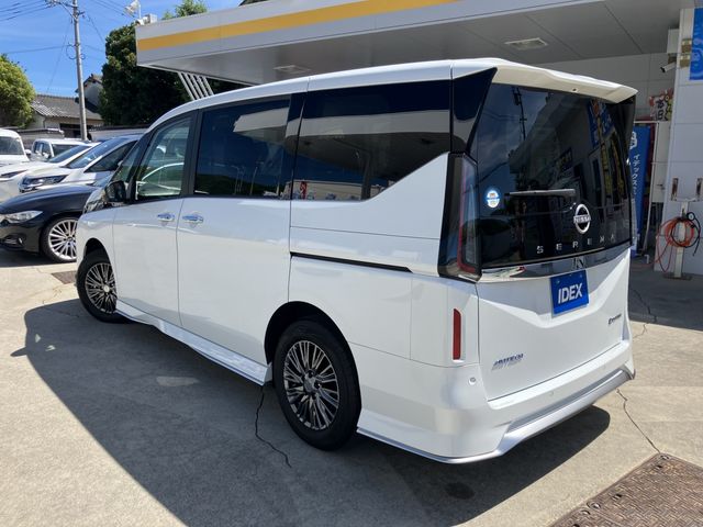 NISSAN SERENA  WG 2024