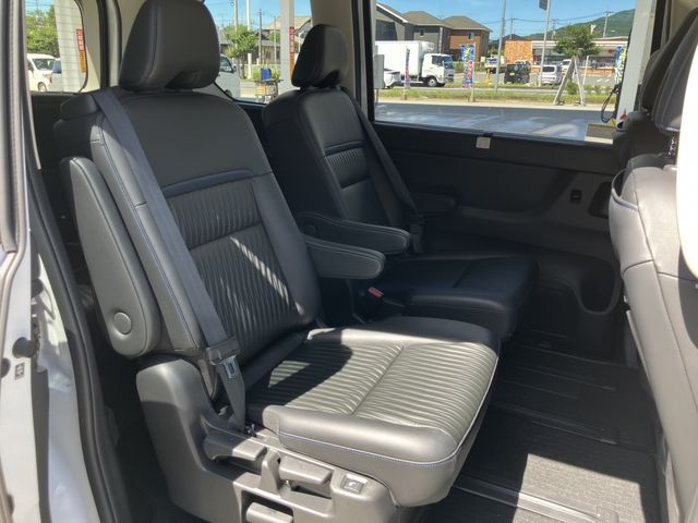 NISSAN SERENA  WG 2024