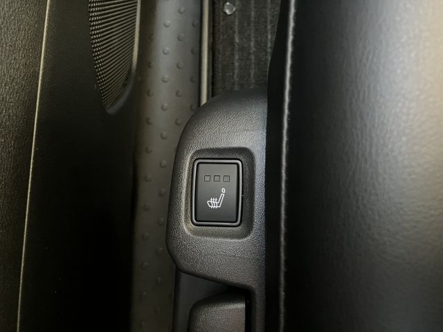 NISSAN SERENA  WG 2024