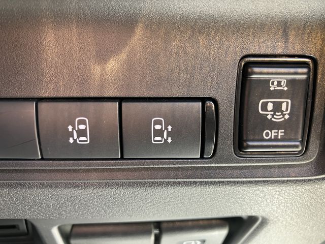 NISSAN SERENA  WG 2024