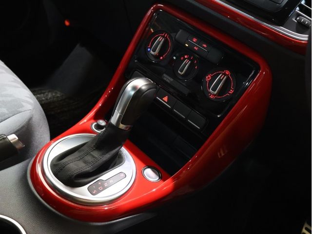 VOLKSWAGEN VOLKSWAGEN The BEETLE 2018