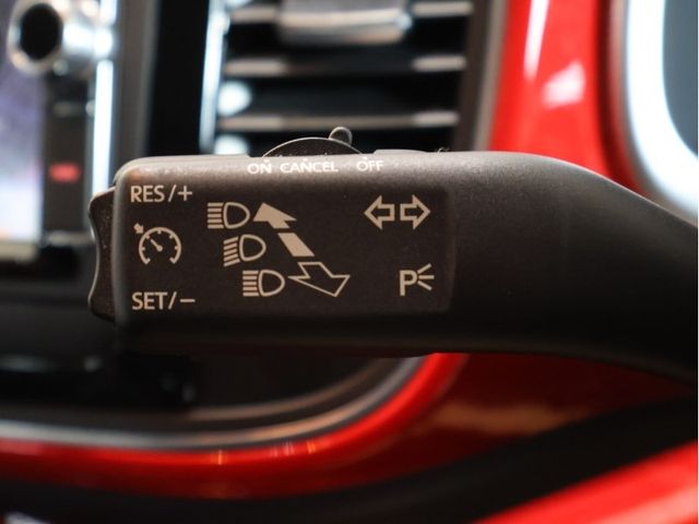 VOLKSWAGEN VOLKSWAGEN The BEETLE 2018