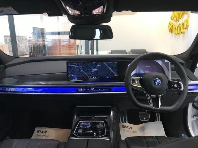 BMW BMW i7 2024