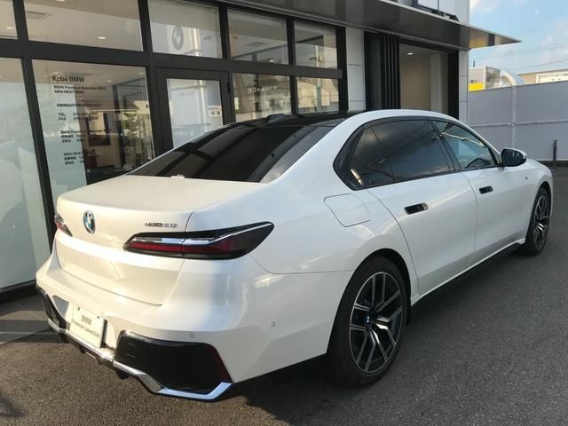 BMW BMW i7 2024